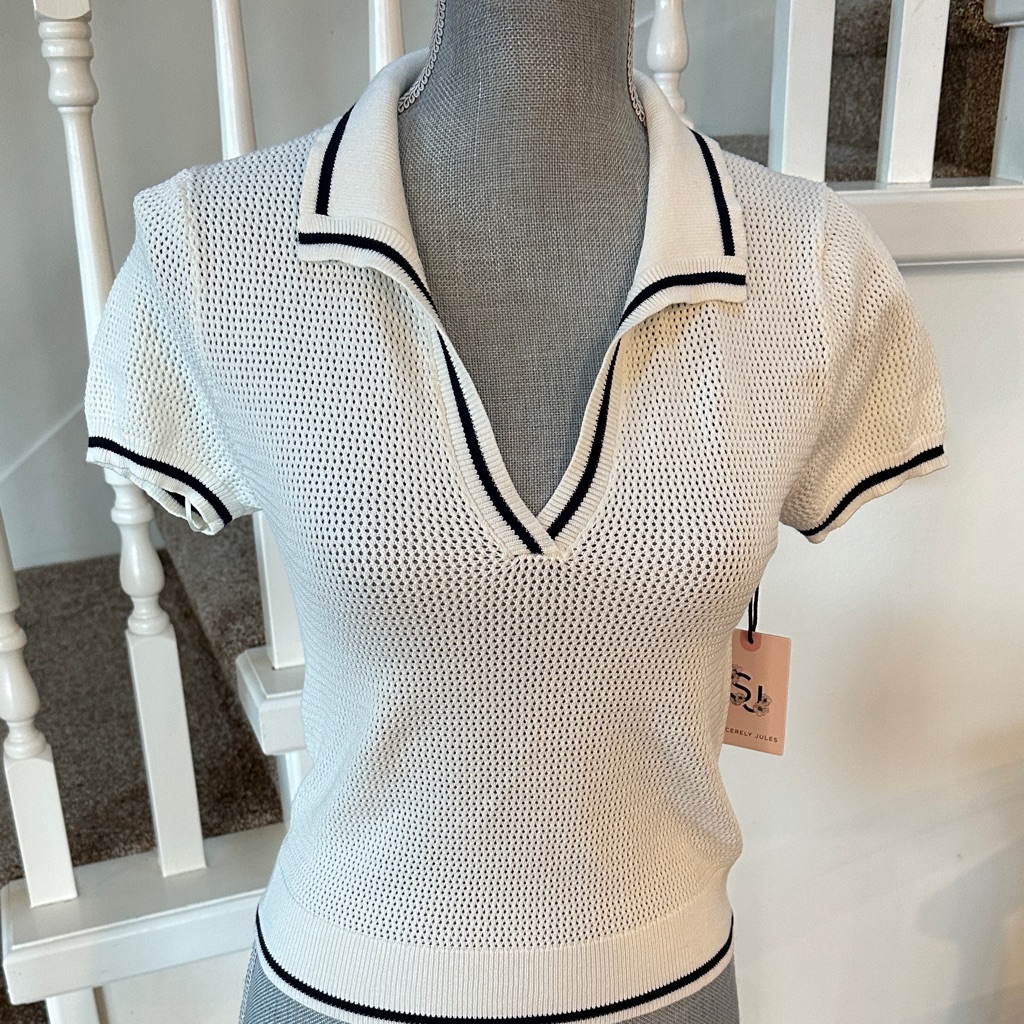 Nwt. Sincerely Jules Top